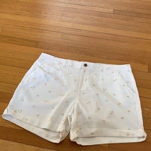 Old navy Bermuda shorts size 18